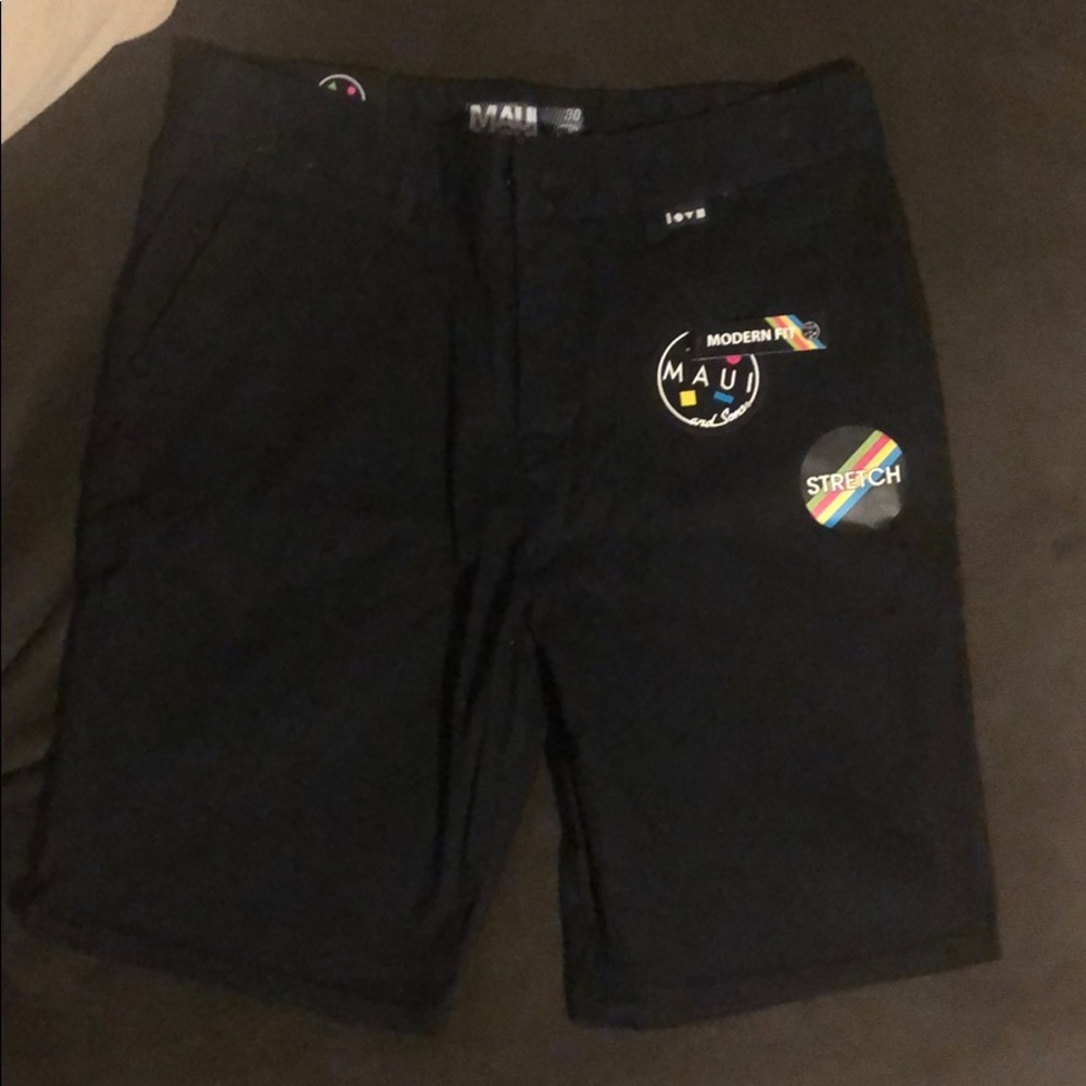 Maui modern fit stretchy black shorts